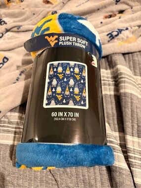 Super Soft Plush Throw Blanket - West Virginia Mountaineers Blue & Gold